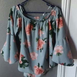 Floral top
